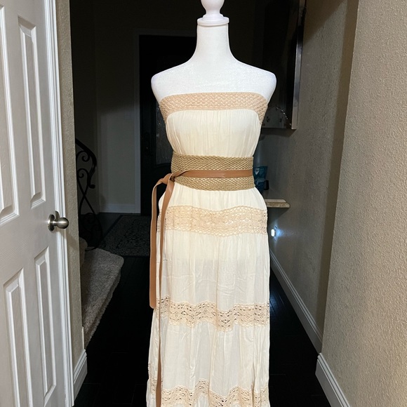 - #397 Crochet Trimmed Maxi - Picture 5 of 14